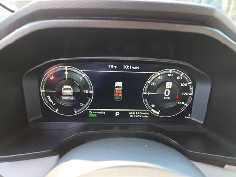 Used 2023 Mitsubishi Outlander SEL AWD/4WD image 12