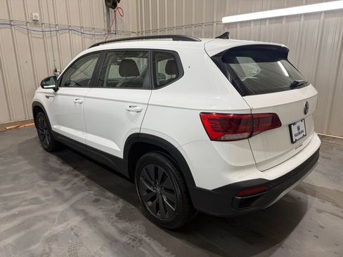 Used 2024 Volkswagen Taos S FWD image 18