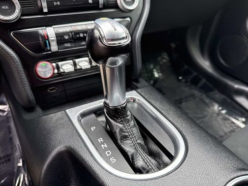 Used 2019 Ford Mustang Coupe w/ Equipment Group 101A image 23