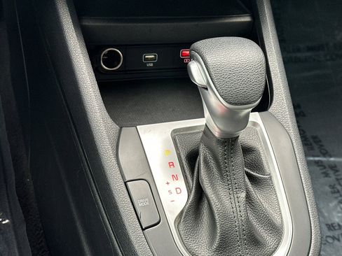 Certified 2024 Kia Forte LXS image 22