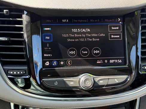 Used 2020 Chevrolet Trax Premier FWD image 13