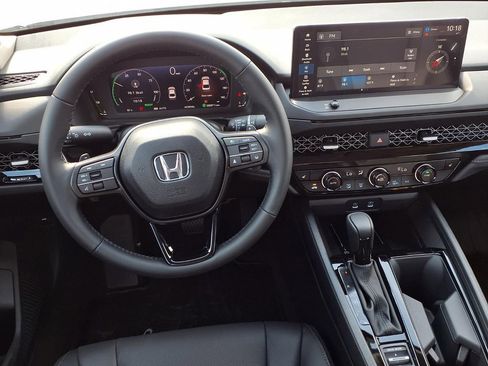 New 2026 Honda Accord EX-L image 13