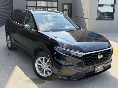 Used 2025 Honda CR-V EX-L image 6