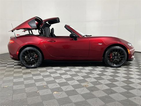 Used 2024 MAZDA MX-5 Miata RF Club w/ Weather Package image 9