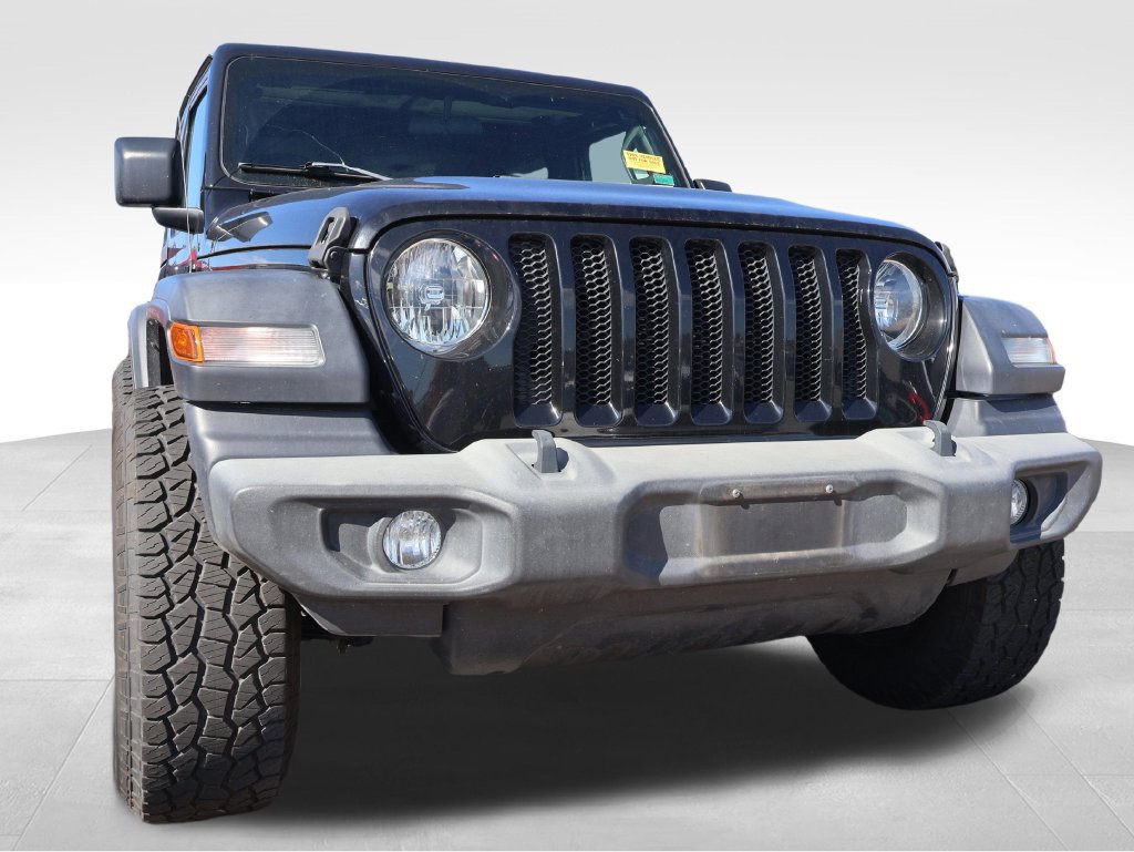Used 2018 Jeep Wrangler Sport AWD/4WD image 7