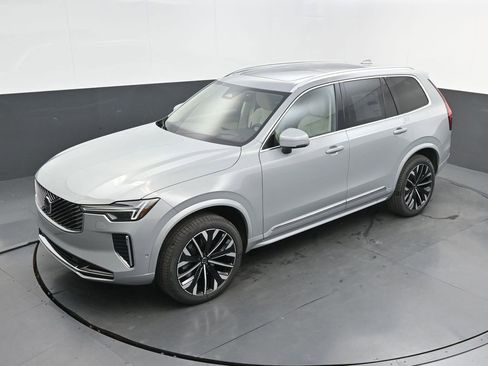 New 2026 Volvo XC90 B6 Ultra w/ Protection Package AWD/4WD image 23