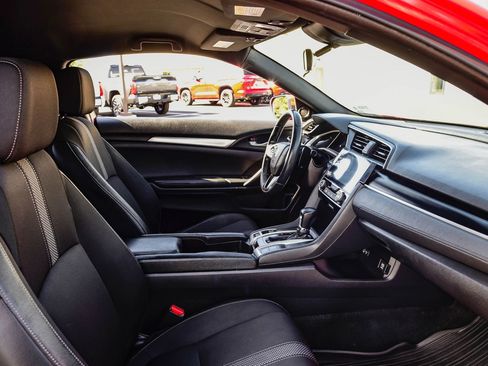 Used 2019 Honda Civic Sport image 20