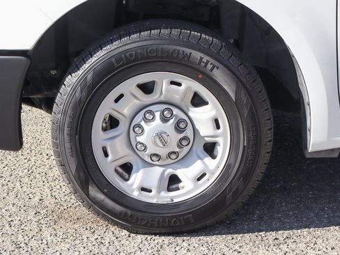 Used 2016 Nissan NV 1500 SV image 35