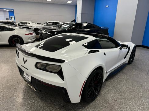 Used 2019 Chevrolet Corvette Z06 RWD image 10