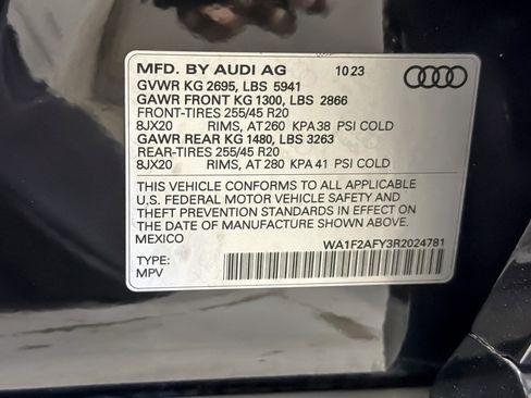 Used 2024 Audi Q5 e Prestige w/ Prestige Package AWD/4WD image 28