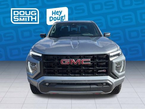 Used 2023 GMC Canyon AT4 AWD/4WD image 8