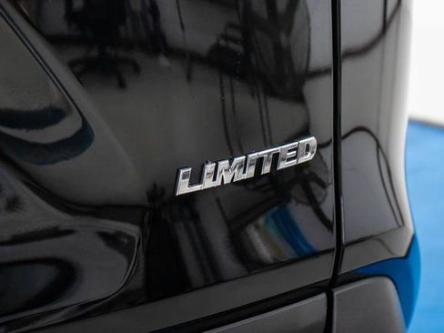 Used 2025 Toyota RAV4 Limited image 8