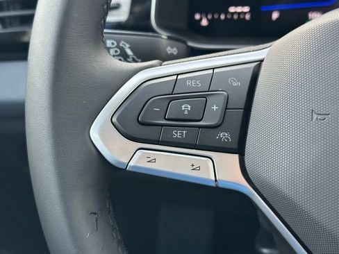 New 2025 Volkswagen Jetta SE image 38