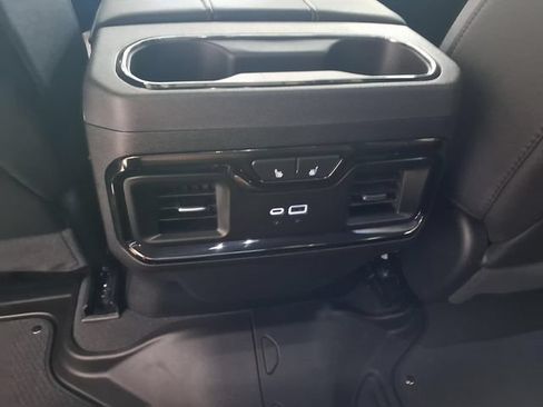 Used 2026 GMC Sierra 1500 AT4 w/ AT4 Premium Package AWD/4WD image 20