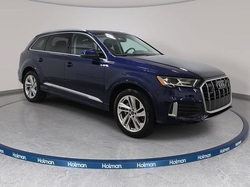 Used 2023 Audi Q7 2.0T Premium w/ Convenience Package AWD/4WD image 3