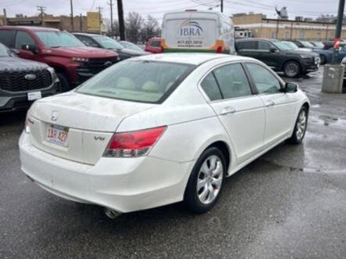 Used 2010 Honda Accord EX-L image 5