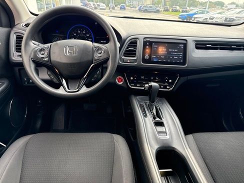 Used 2022 Honda HR-V EX image 7