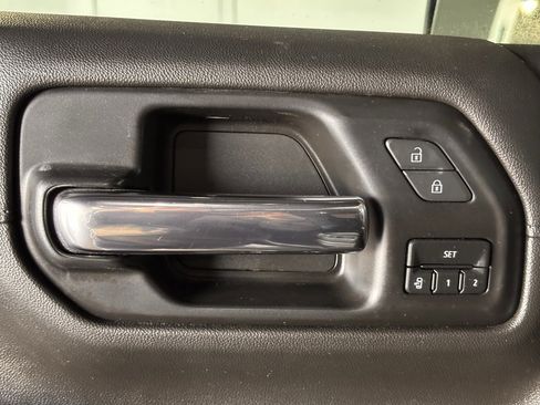 Used 2022 GMC Sierra 1500 Denali w/ Denali Reserve Package image 12