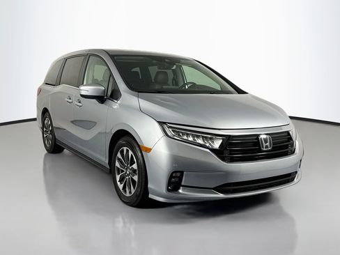 Certified 2021 Honda Odyssey EX-L image 3
