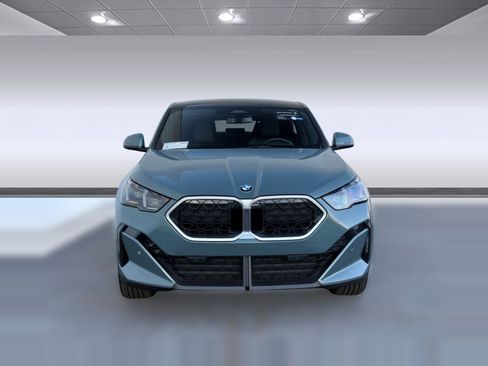 Used 2025 BMW X2 xDrive28i image 5