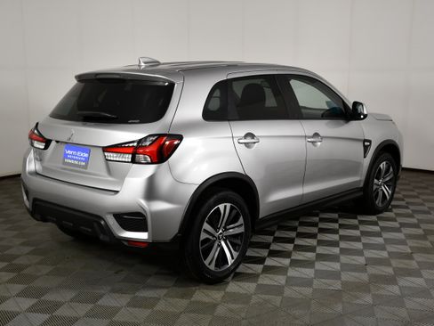 Used 2022 Mitsubishi Outlander Sport ES AWD/4WD image 6