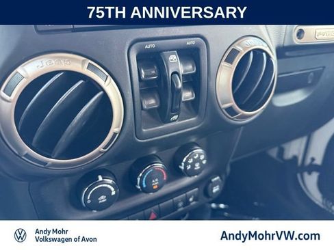 Used 2016 Jeep Wrangler Unlimited Sahara AWD/4WD image 24