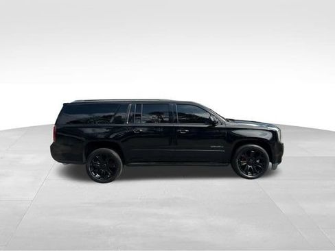 Used 2020 GMC Yukon XL Denali w/ Denali Ultimate Package AWD/4WD image 6