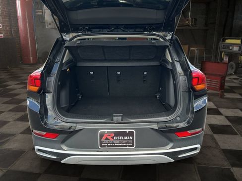 Certified 2021 Buick Encore GX Preferred w/ Cold Weather Comfort Package FWD image 26