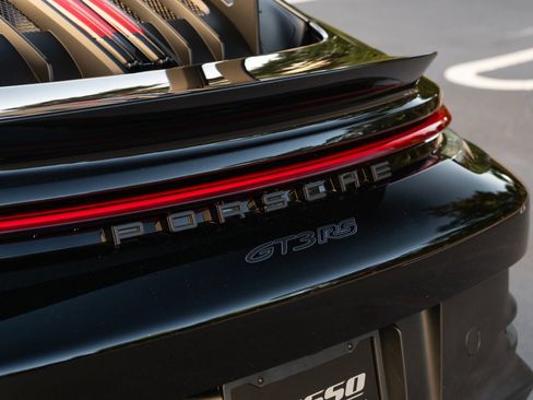 Used 2025 Porsche 911 GT3 RS image 24