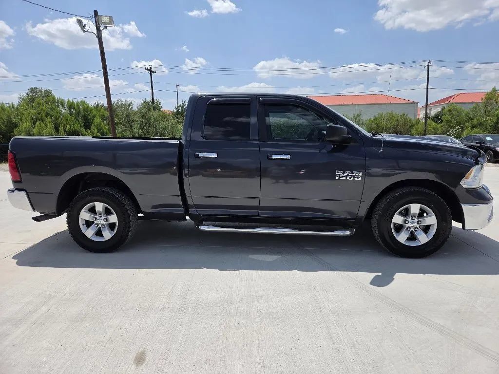 Used 2015 RAM 1500 Classic SLT RWD image 4