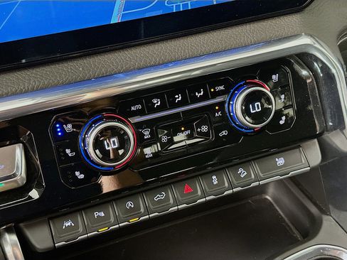 Used 2024 GMC Sierra 1500 Denali w/ Denali Reserve Package image 24