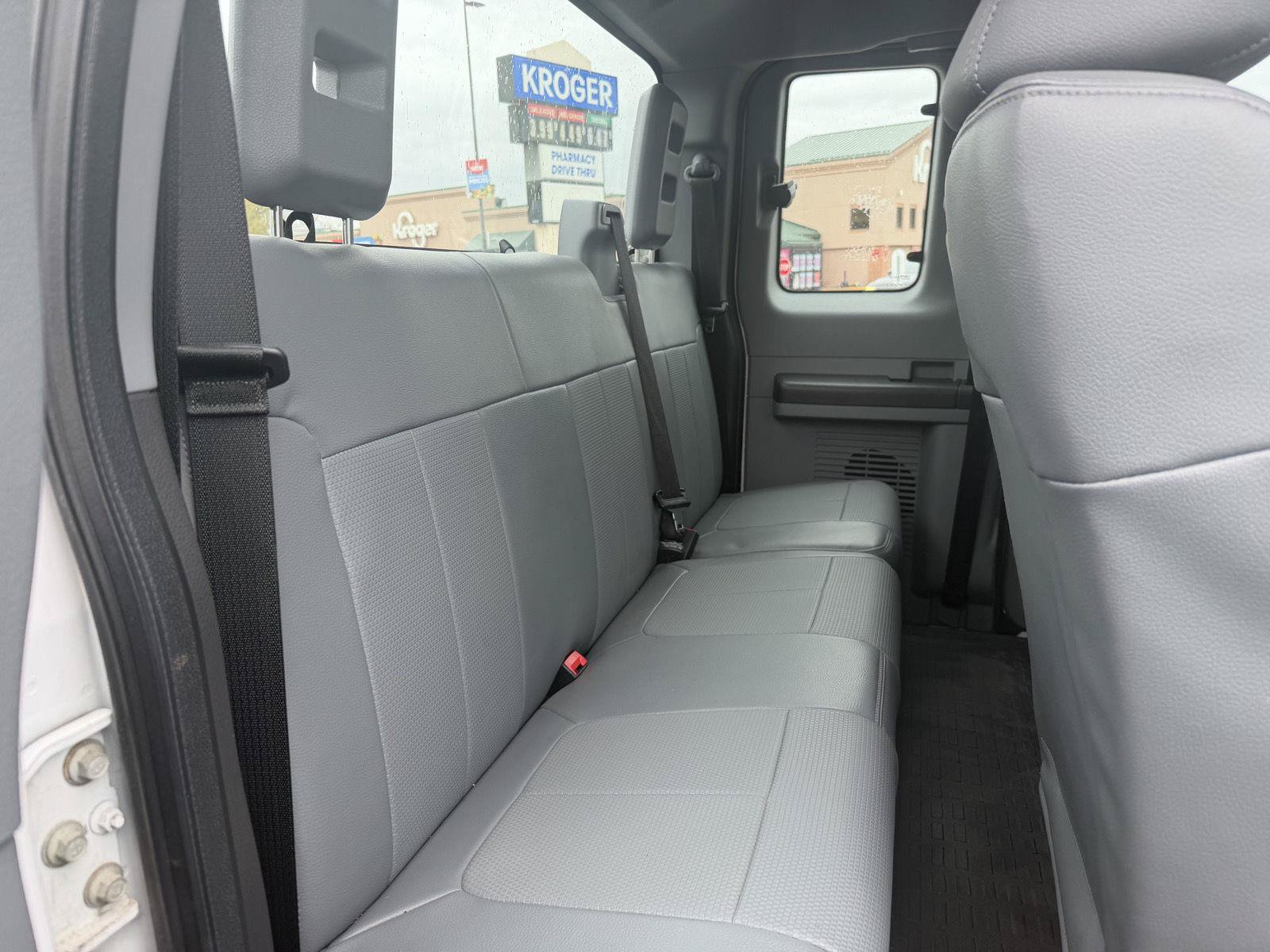 Used 2015 Ford F250 XL w/ Power Equipment Group AWD/4WD image 8