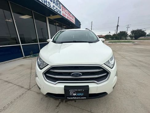 Used 2021 Ford EcoSport SE w/ SE Convenience Package image 8