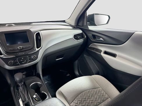 Used 2024 Chevrolet Equinox LS FWD image 22