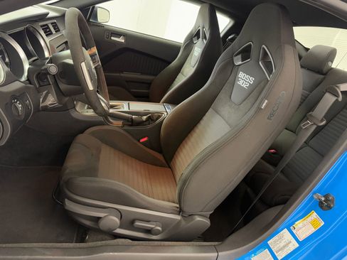 Used 2013 Ford Mustang Boss 302 image 34