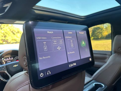 Used 2021 Chevrolet Tahoe High Country w/ Premium Package 2 image 23