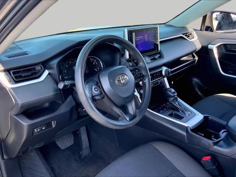 Used 2023 Toyota RAV4 LE FWD image 17
