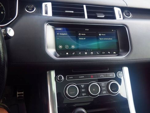 Used 2017 Land Rover Range Rover Sport HSE Dynamic AWD/4WD image 9