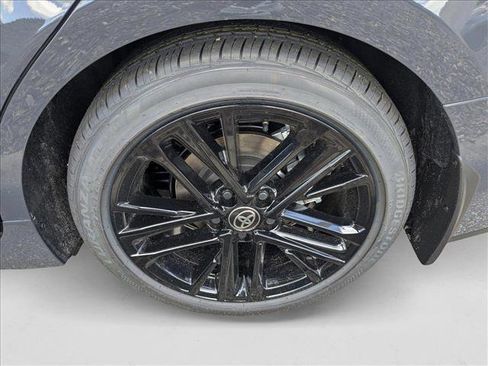 New 2025 Toyota Camry SE image 9