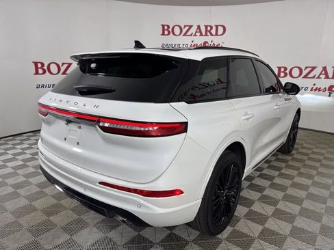 Used 2023 Lincoln Corsair Reserve w/ Equipment Group 201A image 8