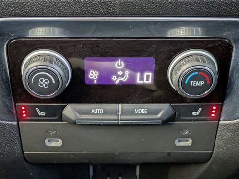 Used 2022 Chevrolet Tahoe RST w/ Sport Performance Package image 18