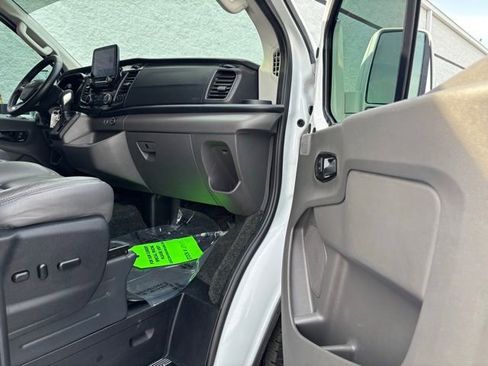 Used 2021 Ford Transit 150 Low Roof AWD image 18