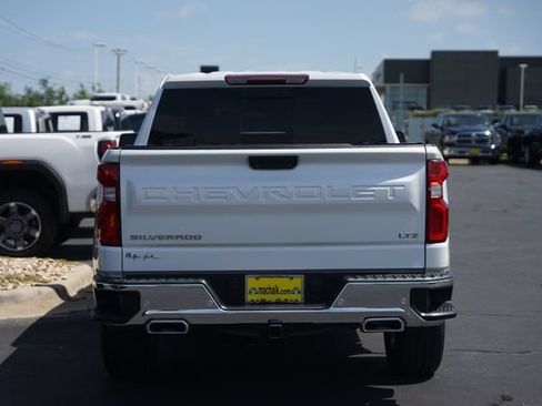 Used 2022 Chevrolet Silverado 1500 LTZ AWD/4WD image 7
