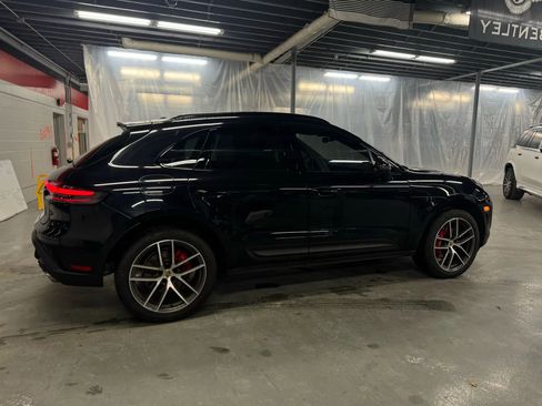 Used 2024 Porsche Macan S w/ Premium Plus Package image 6