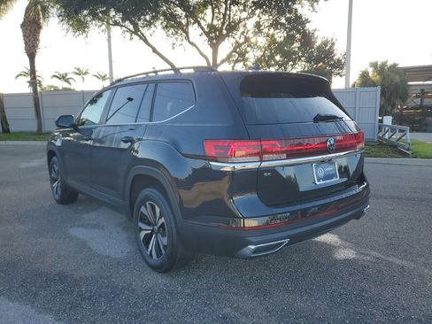 Certified 2024 Volkswagen Atlas SE FWD image 7