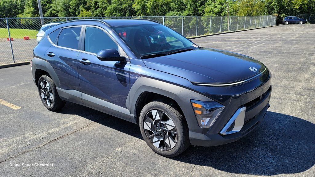 Used 2025 Hyundai Kona SEL AWD/4WD image 8