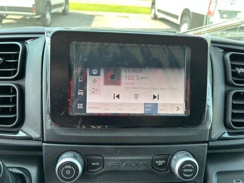 Used 2024 RAM ProMaster 1500 w/ Convenience Group image 10