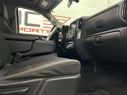 Used 2020 Chevrolet Silverado 1500 Custom w/ Custom Value Package RWD image 55