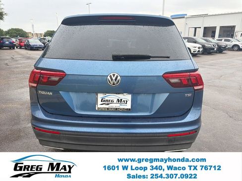 Used 2018 Volkswagen Tiguan S FWD image 4