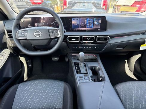 New 2026 Nissan Sentra SV FWD image 7